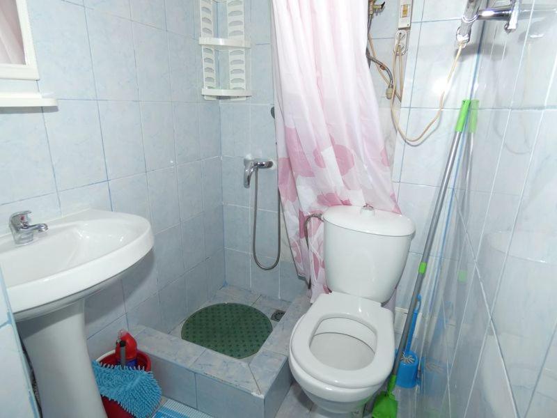 Квартира В Пицунде На Агрба 19 К1 Pizunda Exterior photo